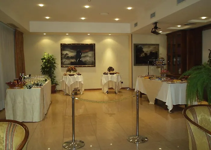 米开朗基罗酒店 酒店