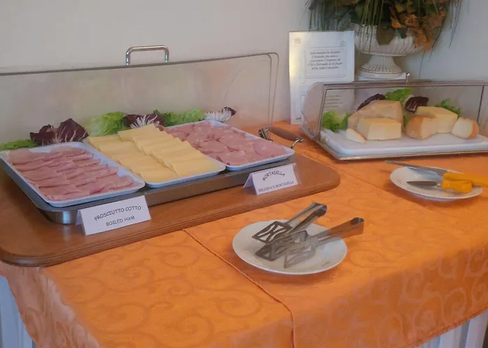 米开朗基罗酒店