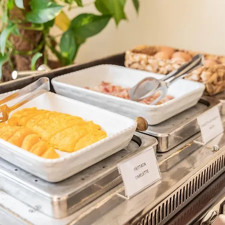 Michelangelo Hotel 4*