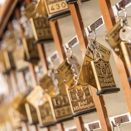 ホテル Michelangelo