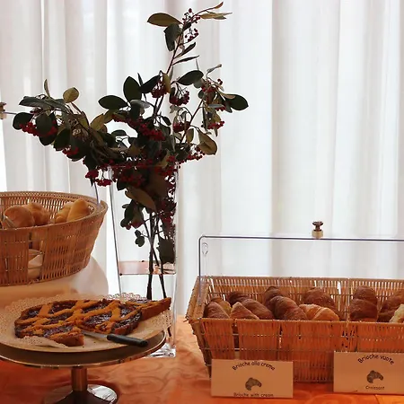 Michelangelo ホテル サッスオーロ