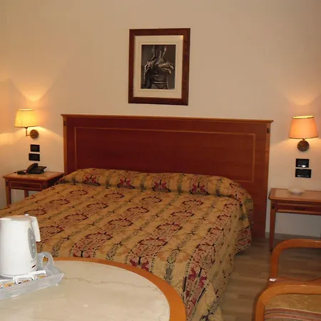 Hotel Michelangelo 4*