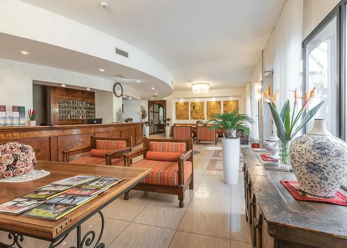 Hotel Michelangelo 4*