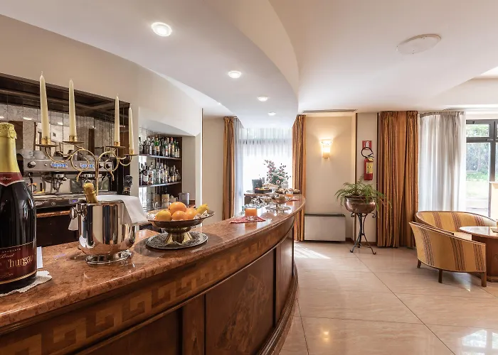 Michelangelo Hotel 4*